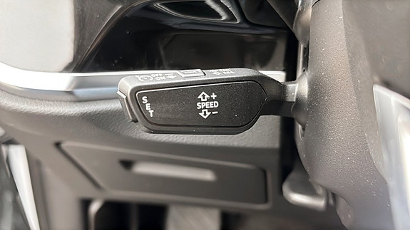 Audi Q3 16 of 18