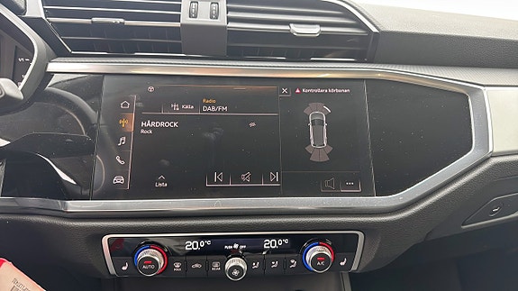 Audi Q3 9 of 18