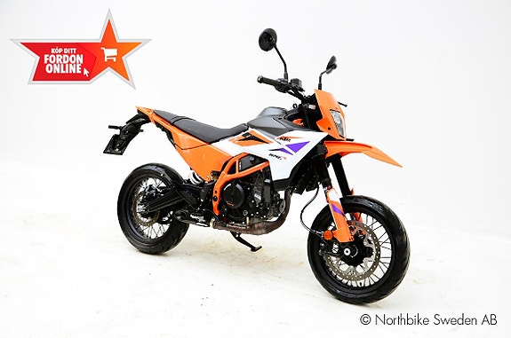 KTM 390 SMC R 2 of 9