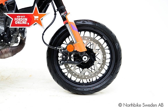 KTM 390 SMC R 6 of 9