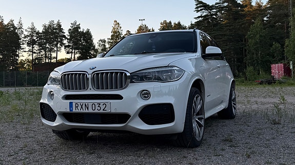 BMW X5 3 of 10