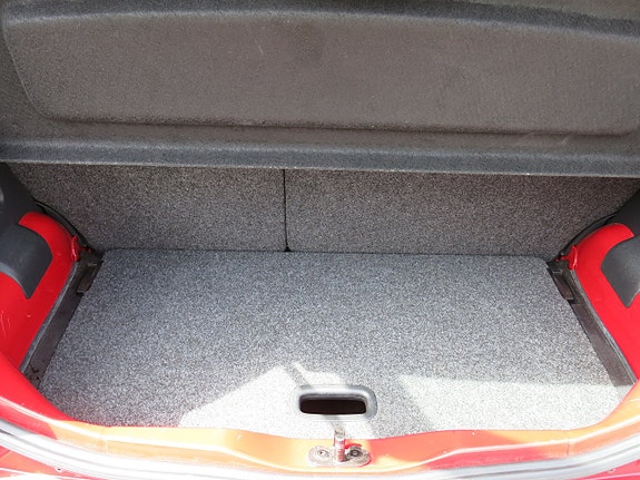Volkswagen UP! 15 of 21