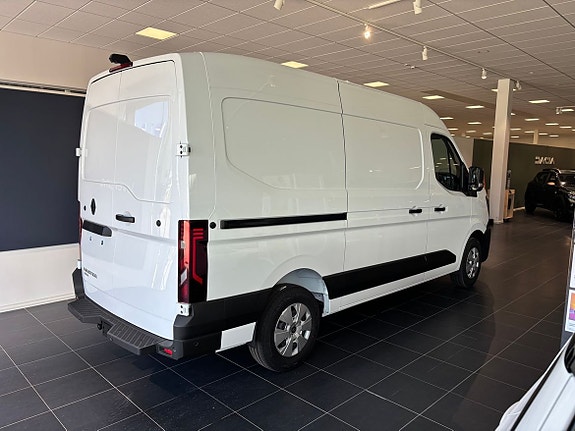 Renault Master 3 of 5