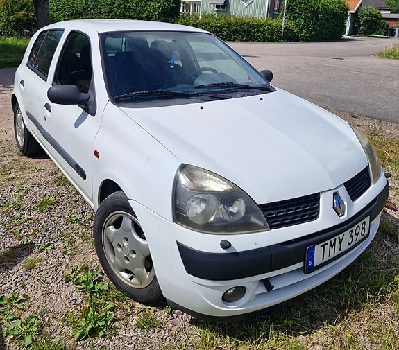 Renault Clio 3 of 5