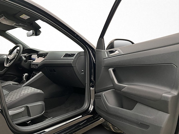 Volkswagen Taigo 24 of 30
