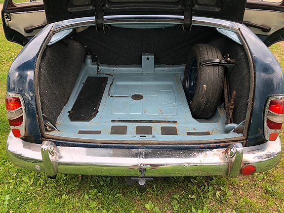 Mercedes-Benz 180 D 5 of 5