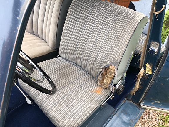 Mercedes-Benz 180 D 4 of 5