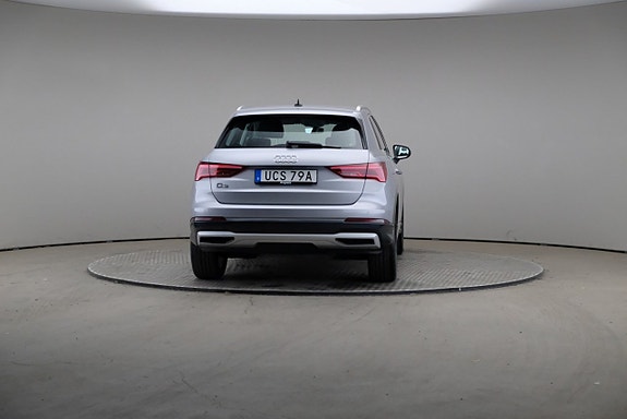 Audi Q3 5 of 5
