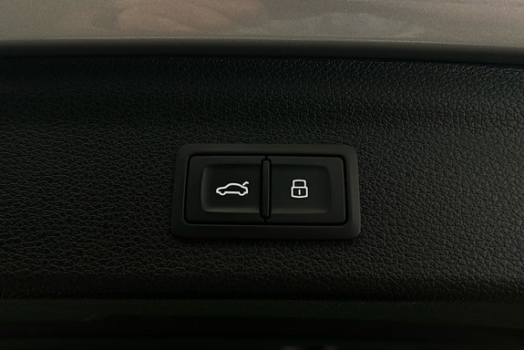 Audi Q3 15 of 23