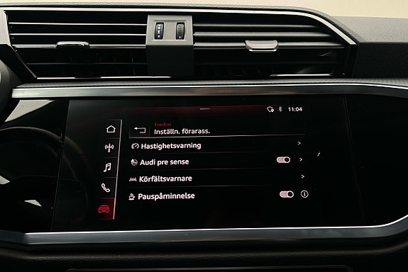 Audi Q3 19 of 23