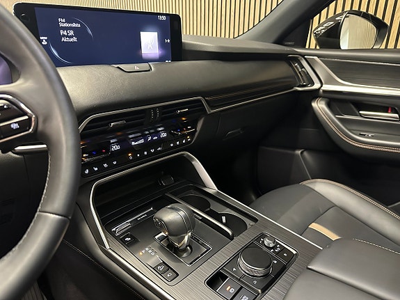 Mazda CX-60 9 of 13