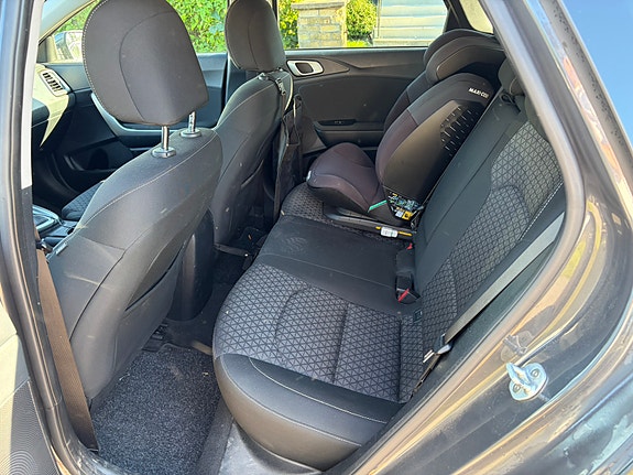 Kia Ceed 6 of 10