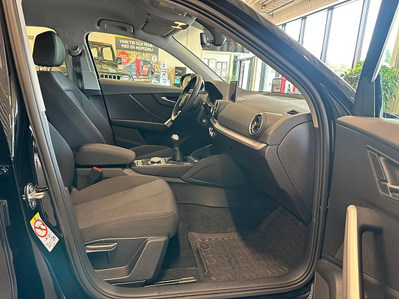 Audi Q2 9 of 23