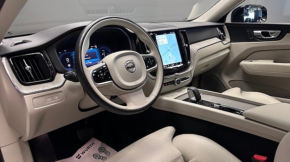 Volvo XC60 6 of 23