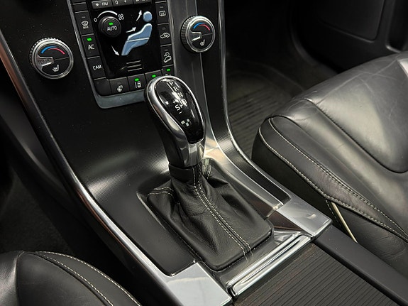 Volvo XC60 19 of 26