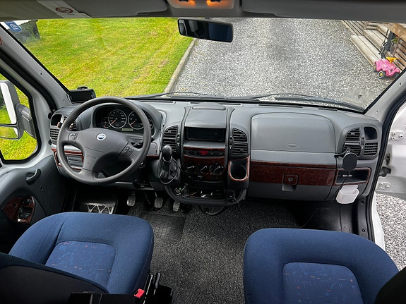 KABE Travelmaster 3 of 5