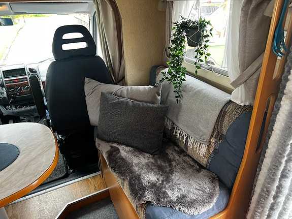 KABE Travelmaster 4 of 5
