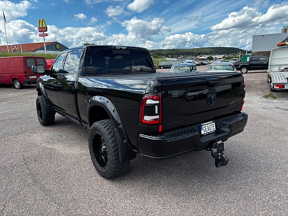 Dodge RAM 2500 4 of 5