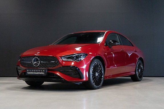 Mercedes-Benz CLA250 e 3 of 5