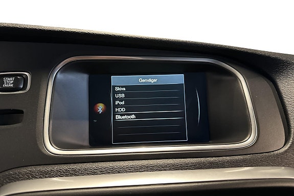 Volvo V40 21 of 23