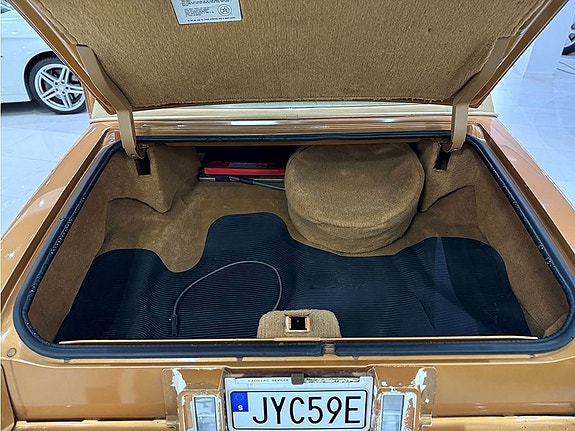 Cadillac Seville 10 of 11