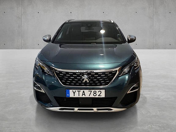 Peugeot 5008 2 of 5