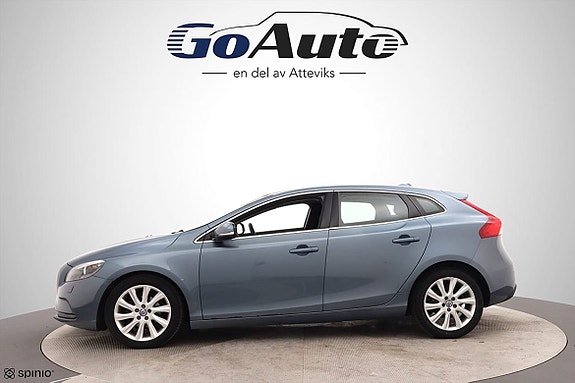 Volvo V40 7 of 23