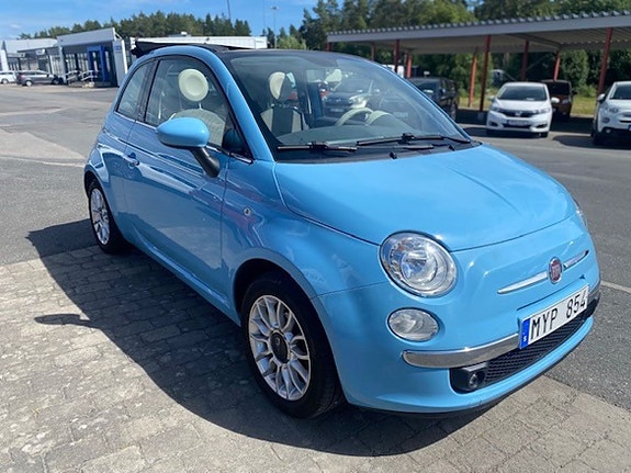 Fiat 500C 2 of 5