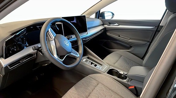 Volkswagen Golf I 7 of 12