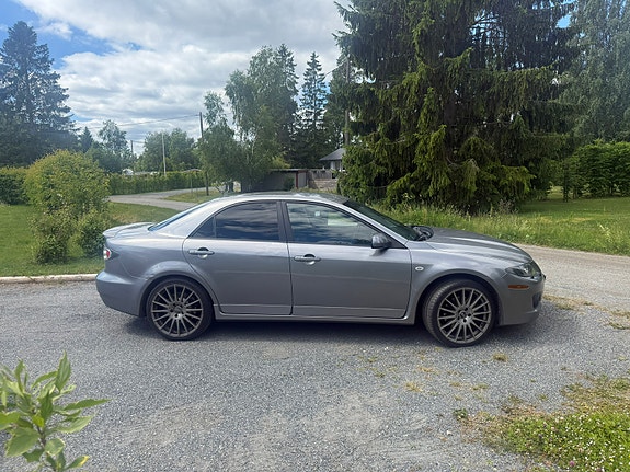 Mazda 6 3 of 5