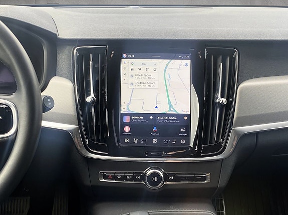 Volvo V90 Cross Country 12 of 15