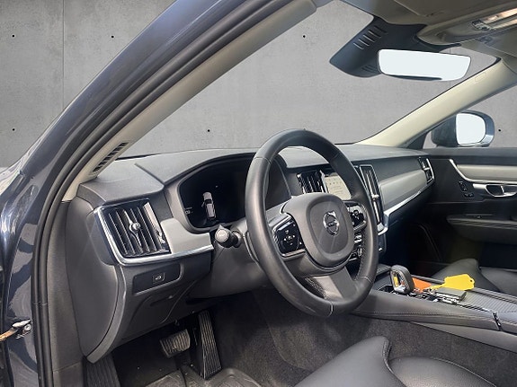 Volvo V90 Cross Country 10 of 15