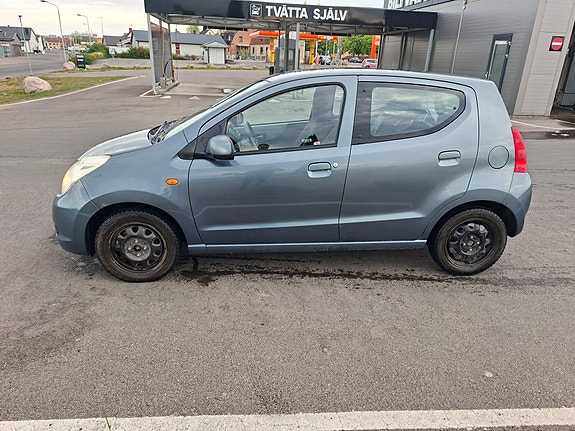 Suzuki Alto 3 of 5