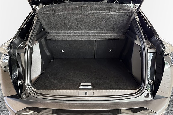 Peugeot 2008 10 of 17