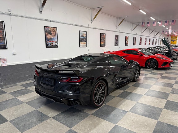 Chevrolet Corvette 8 of 30
