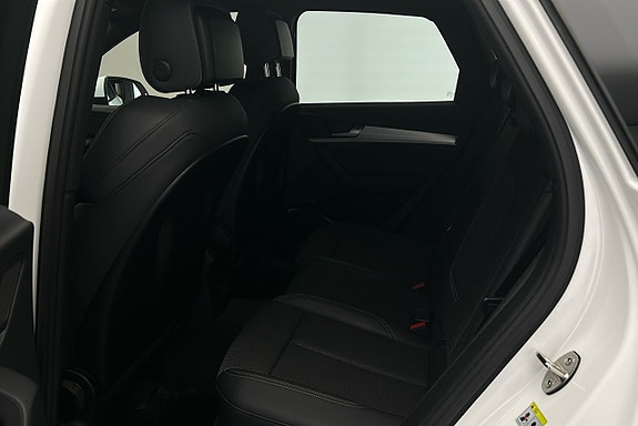 Audi Q5 13 of 26