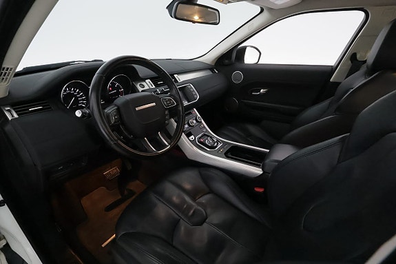 Land Rover Range Rover Evoque 11 of 29