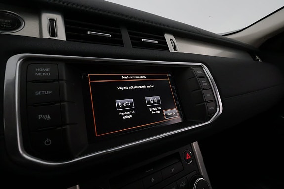 Land Rover Range Rover Evoque 23 of 29