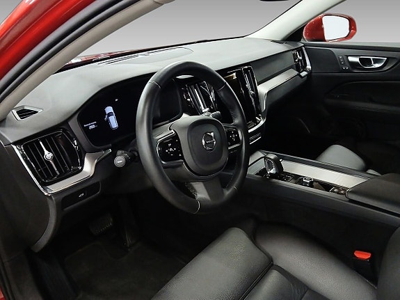 Volvo V60 Cross Country 6 of 11