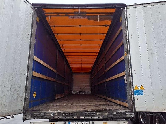 Schmitz Cargobull Trailer Curtainsider Sliding Roof Straight 3 of 11