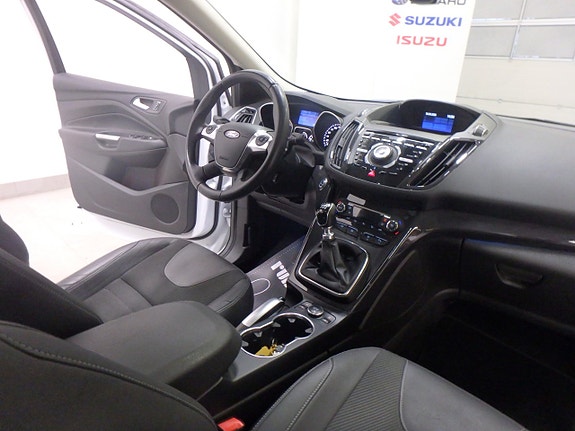 Ford Kuga 16 of 18