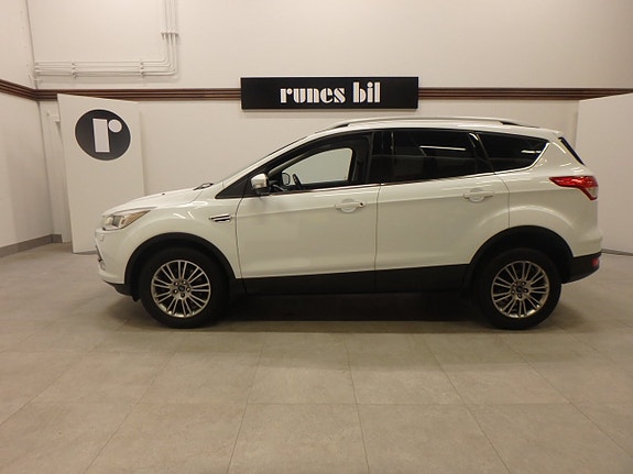 Ford Kuga 2 of 5