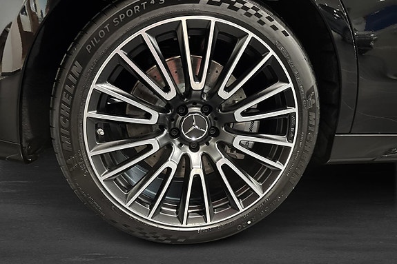 Mercedes-Benz E53 6 of 11
