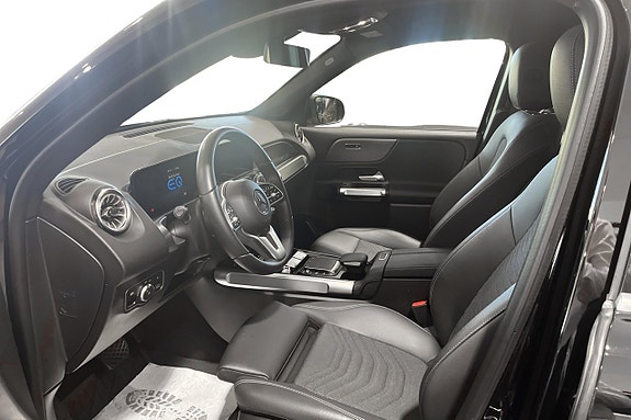 Mercedes-Benz EQB300 11 of 11