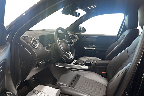 Mercedes-Benz EQB300 6 of 11