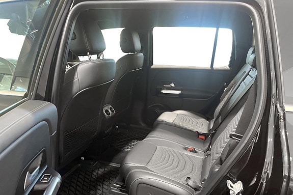 Mercedes-Benz EQB300 10 of 11