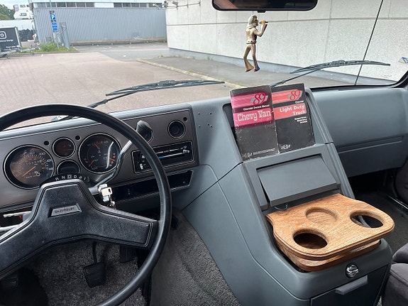 Chevrolet G20 1989 photo 4