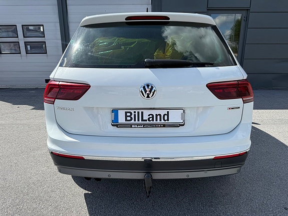 Volkswagen Tiguan 5 of 5