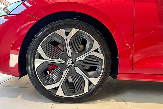 Skoda Octavia RS 14 of 23