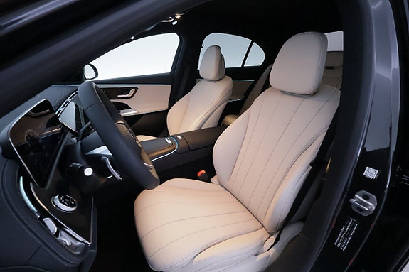 Mercedes-Benz E300 e 12 of 24